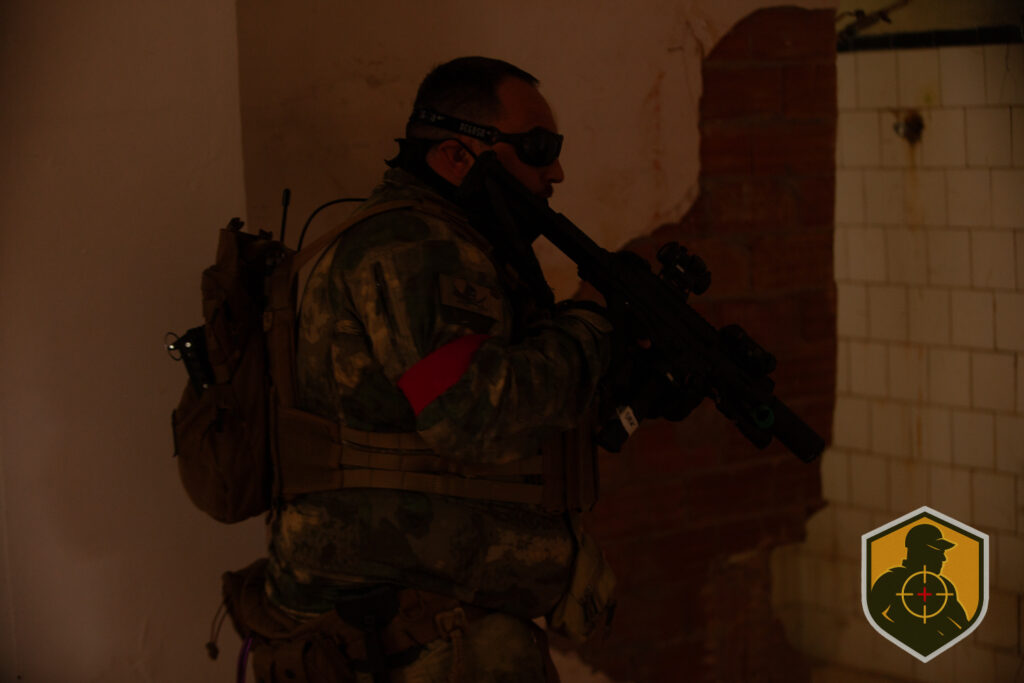 FugitivoTac_AirW_Partida1-271