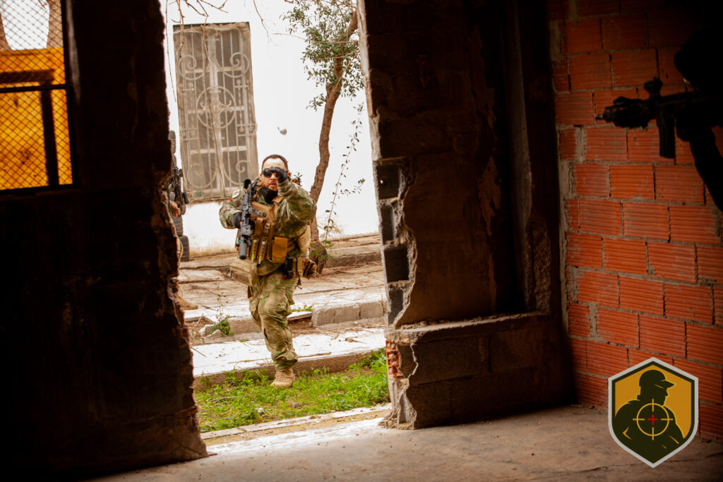 FugitivoTac_AirW_Partida1-297