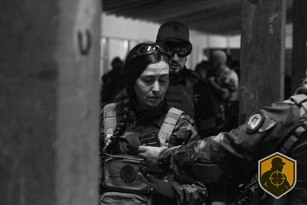 FugitivoTac_AirW_Partida1-61