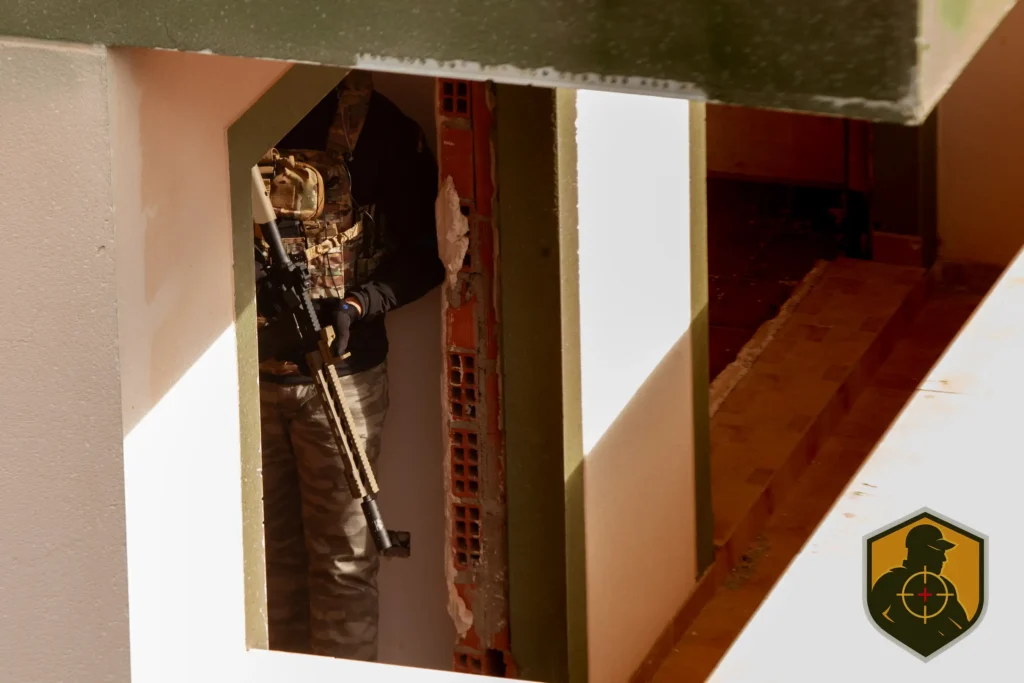 FugitivoTac_AirW_Partida2-98