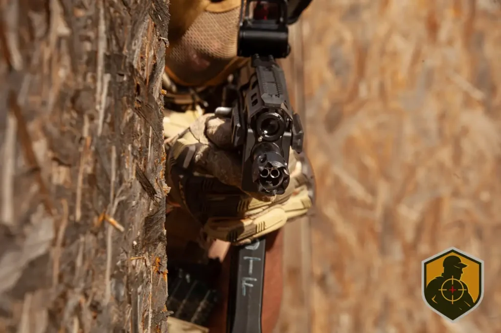 FugitivoTactico_Elysium_Carna-255