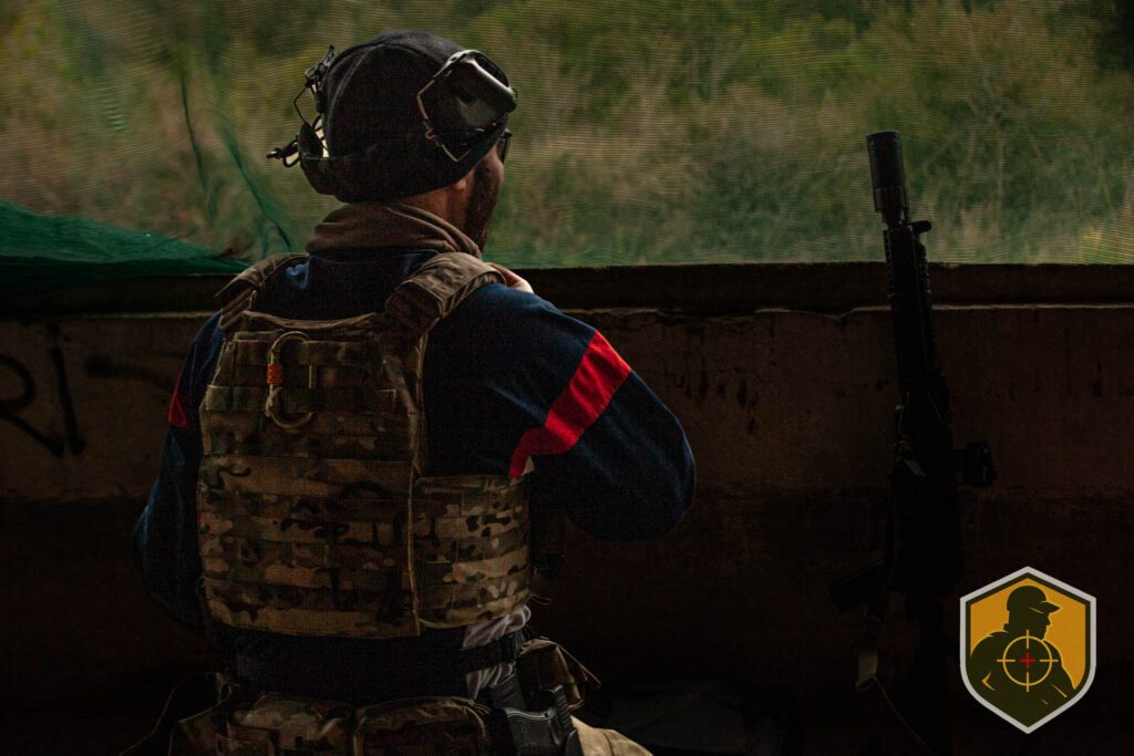 FugitivoTactico_CQBbarracones-Speed