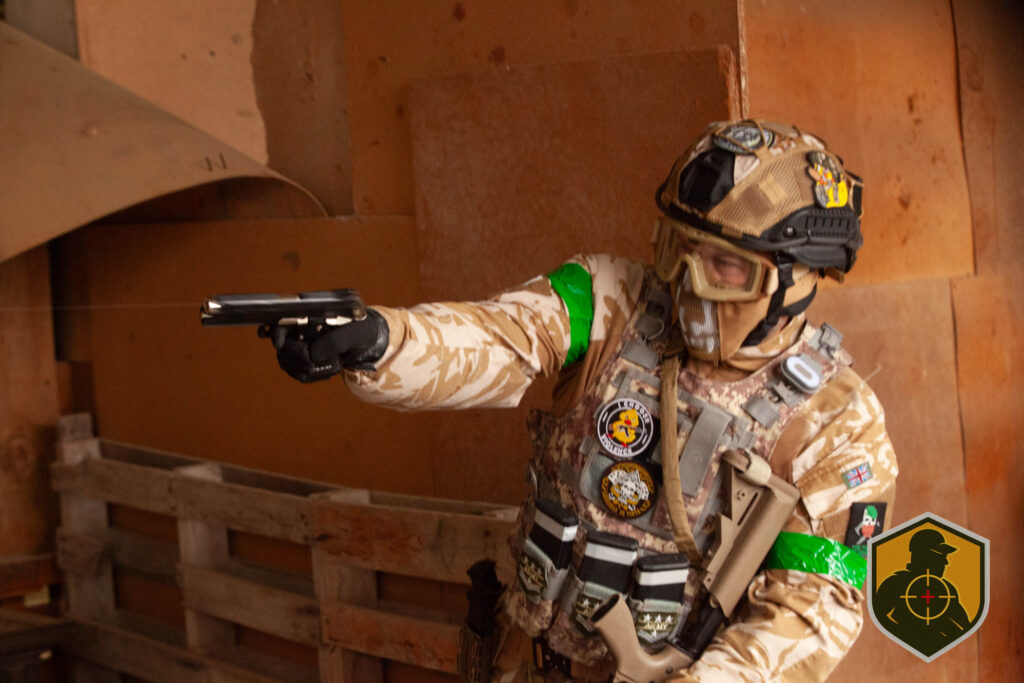 FugitivoTactico_CQBbarracones-Speed-107