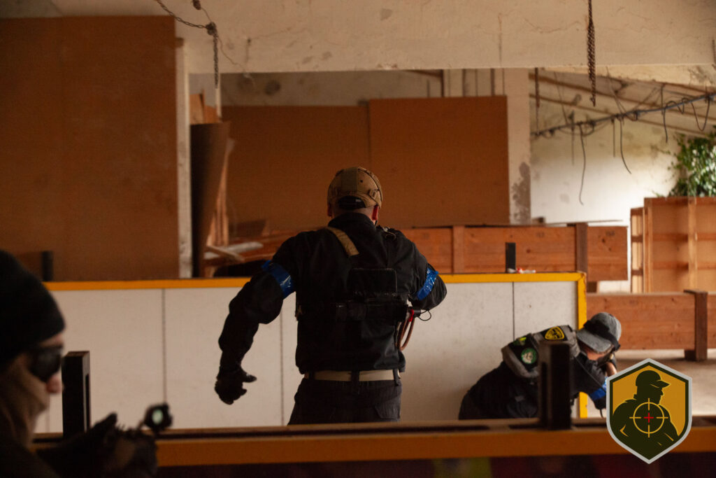 FugitivoTactico_CQBbarracones-Speed-116