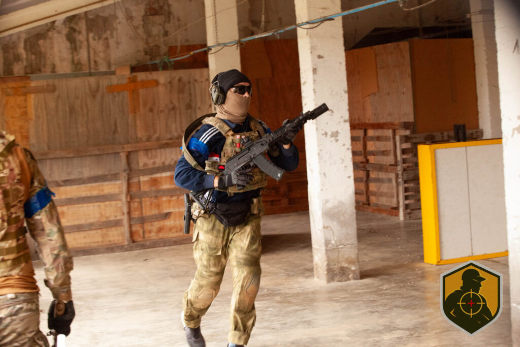 FugitivoTactico_CQBbarracones-Speed-121