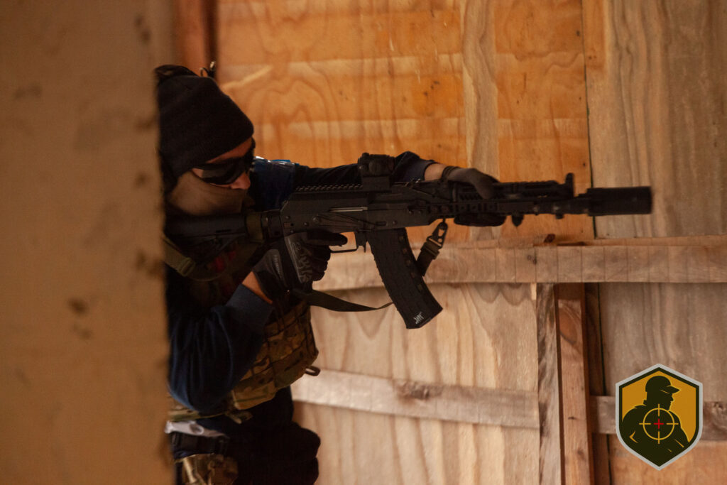 FugitivoTactico_CQBbarracones-Speed-124