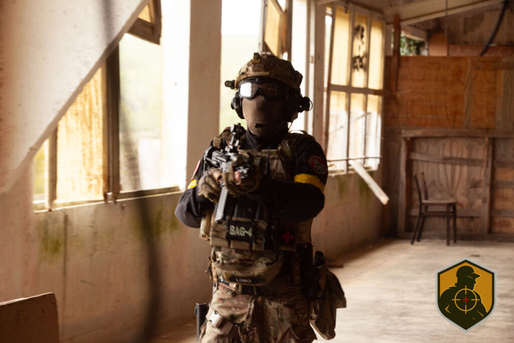 FugitivoTactico_CQBbarracones-Speed-150