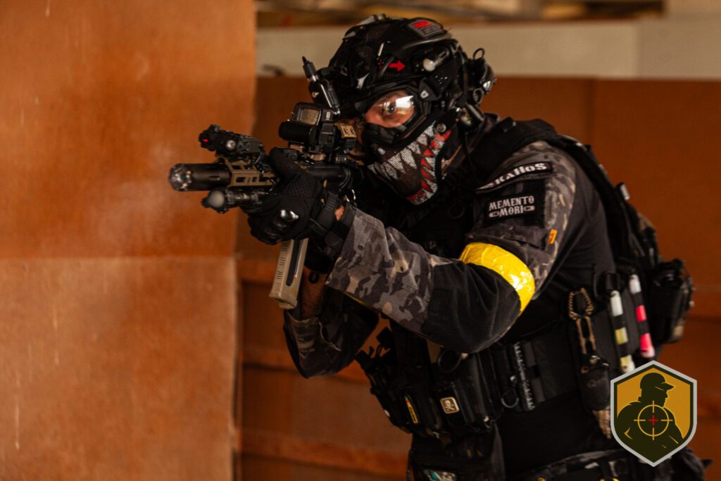 FugitivoTactico_CQBbarracones-Speed-265