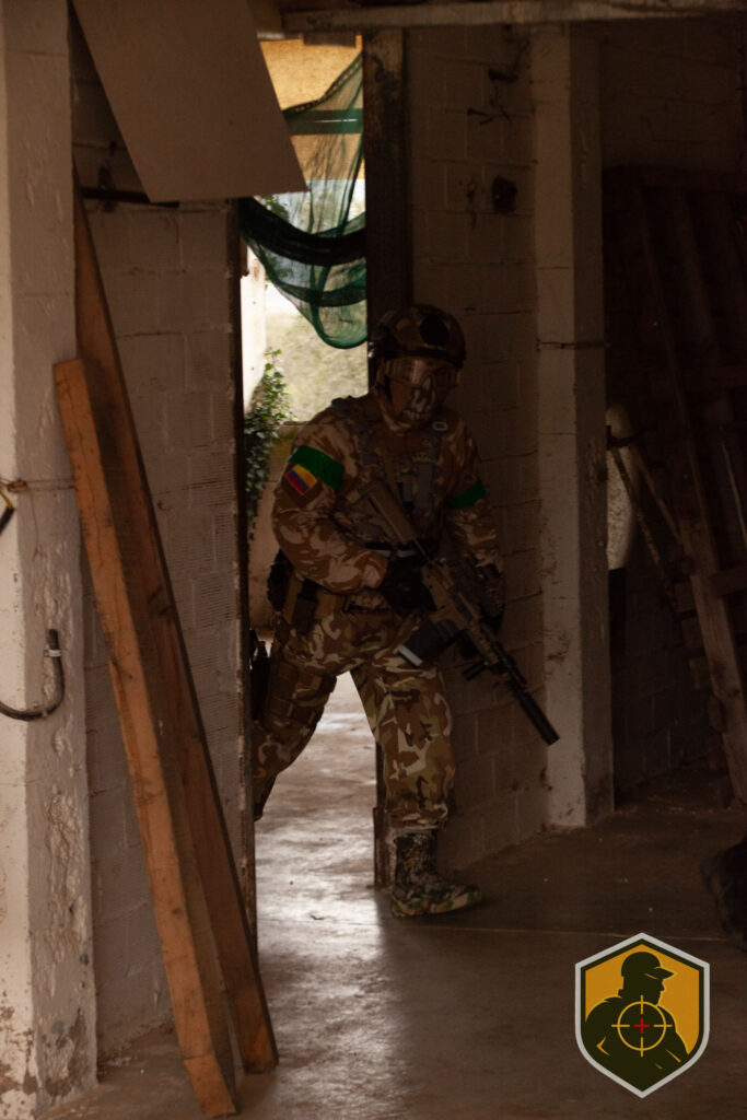 FugitivoTactico_CQBbarracones-Speed-77