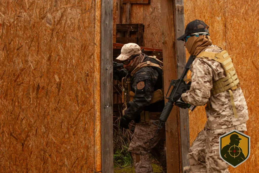 FugitivoTactico_Elysum_Mujeres-19