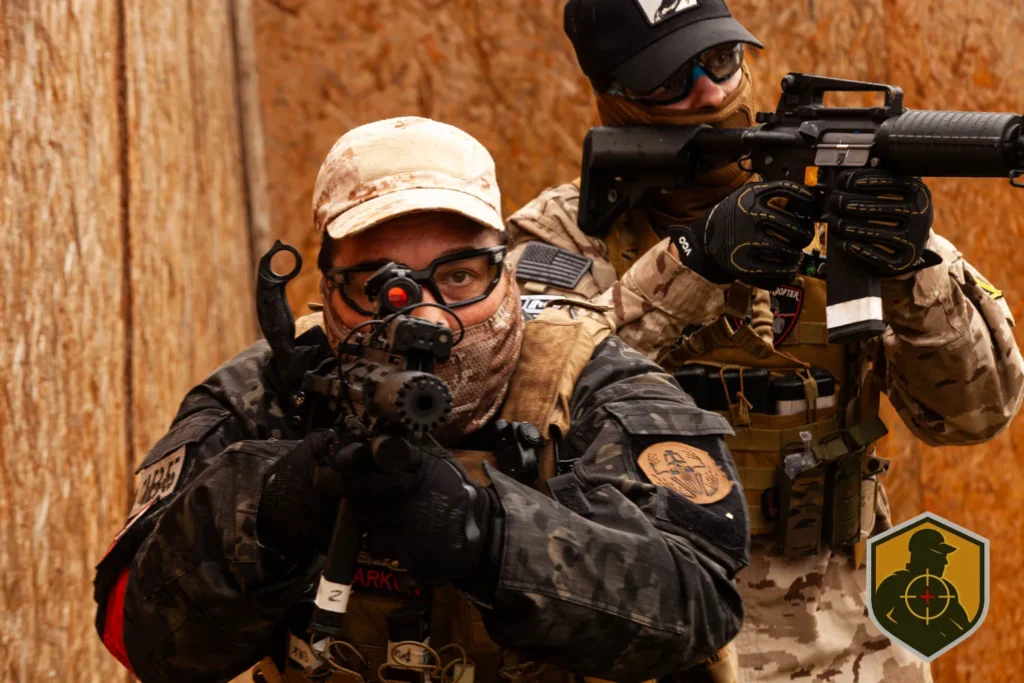 FugitivoTactico_Elysum_Mujeres-24