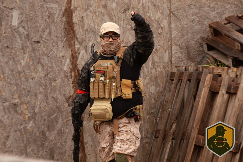 FugitivoTactico_Elysum_Mujeres-4