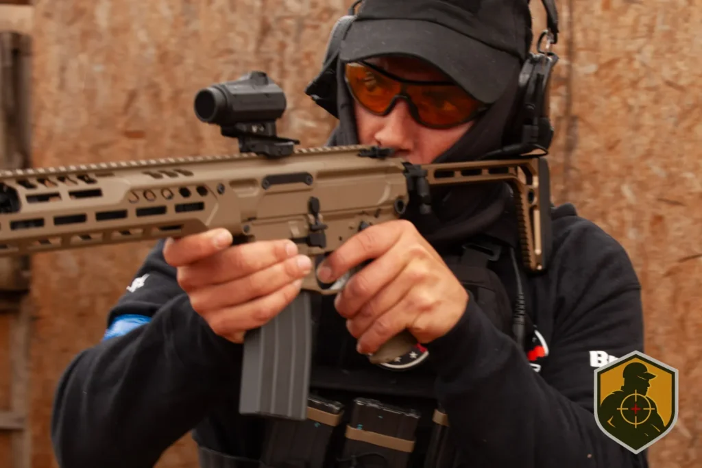 FugitivoTactico_Elysum_Mujeres-80