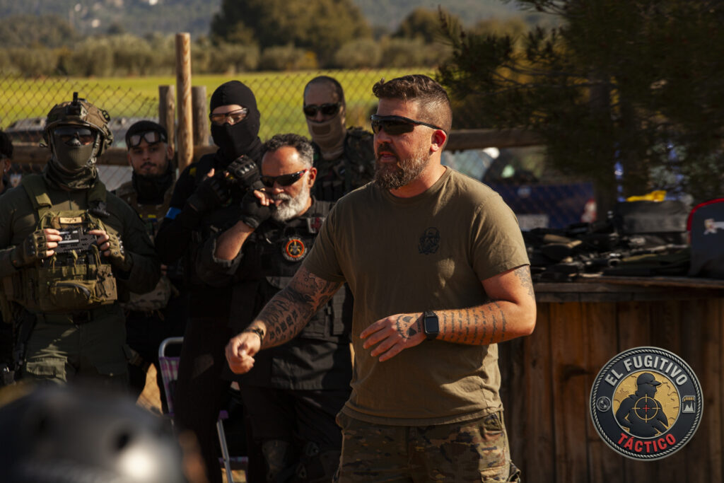 FugitivoTactico_Elysum_2504-50